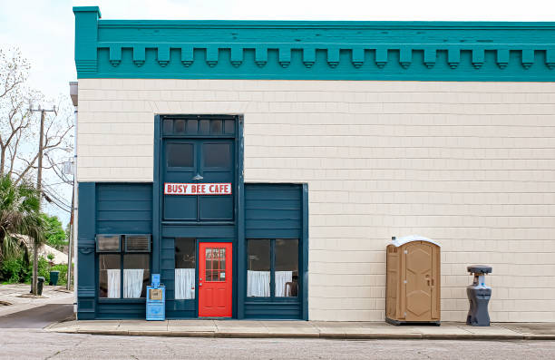 Best Porta potty delivery and setup  in Pineville, KY